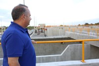 Em Sergipe, ministro Rogério Marinho visita obra de esgotamento sanitário da Bacia do Rio Poxim