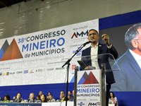 No Congresso Mineiro de Municípios, ministro Waldez Góes apresenta políticas federais em desenvolvimento regional