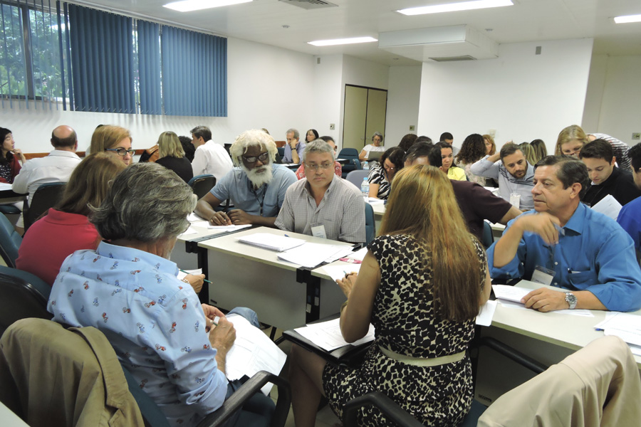 escola conhecimento AIEA