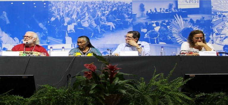 “A 8ª Conferência ousou demonstrar que saúde é direito de todos”, afirmou o professor da UFRJ Elias Merhy