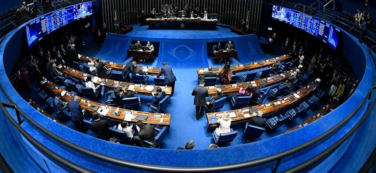 Plenario_Senado.png