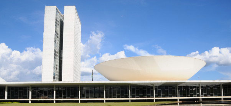 camara-dos-deputados.png