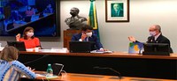 Parlamentares recebem petição do CNS pela continuidade do orçamento emergencial para a saúde em 2021