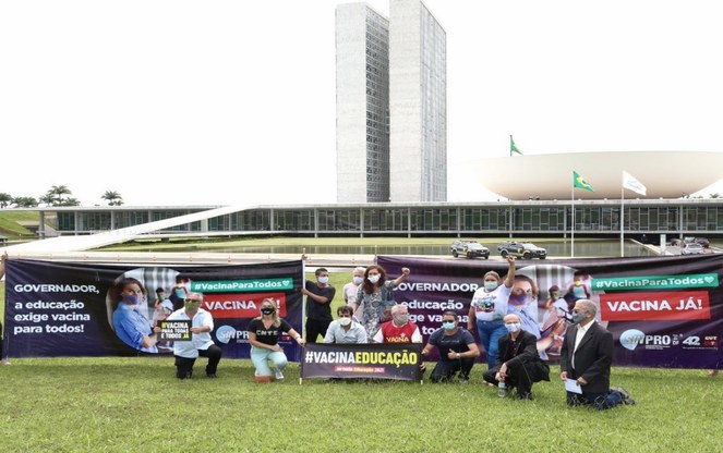 reuniao senado 3.jpg