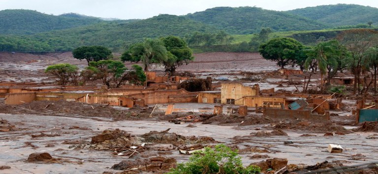 Nota Pública: CNS defende fortalecimento do SUS para atenção à saúde dos atingidos em Mariana/MG