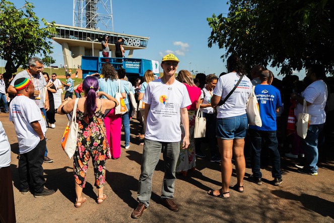 população no Ato público pela defesa do Cuidado em Liberdade.jpg