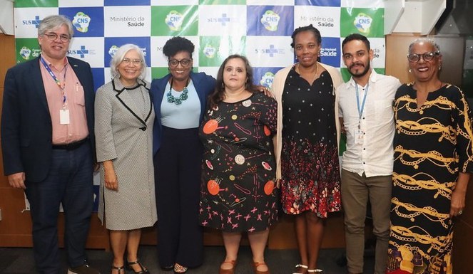 Mesa de justiça climática na 351ª Reunião Ordinária do Conselho Nacional de Saúde.jpeg