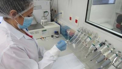 Laboratório de Controle de Qualidade Físico Químico - Unidade de Produção de Radiofármacos CRCN-NE/CNEN