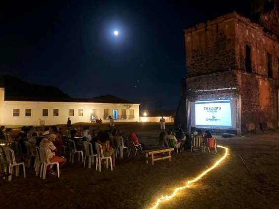 Exibição da Tralhoto Mostra de Vídeo em Alcântara (MA). Foto: Lucas Gabriel