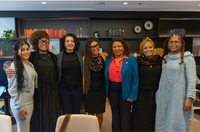 Ministra da Cultura se reúne com artistas e coletivos brasileiros em Nova Iorque