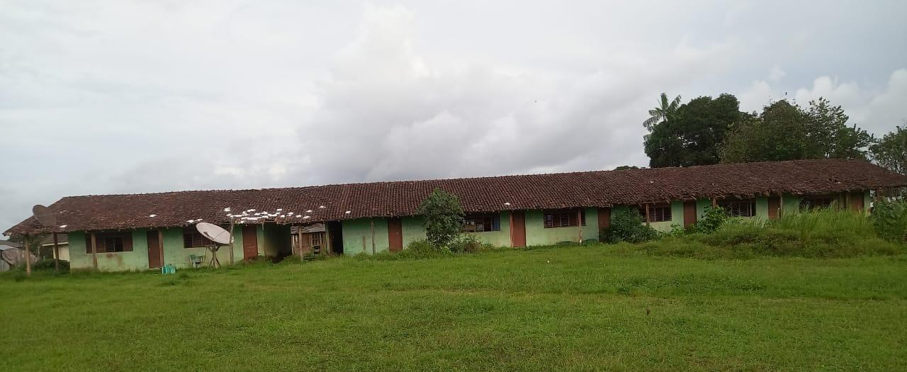 Prédio antigo da Escola Indígena Estadual Moisés Iaparrá, 2020.