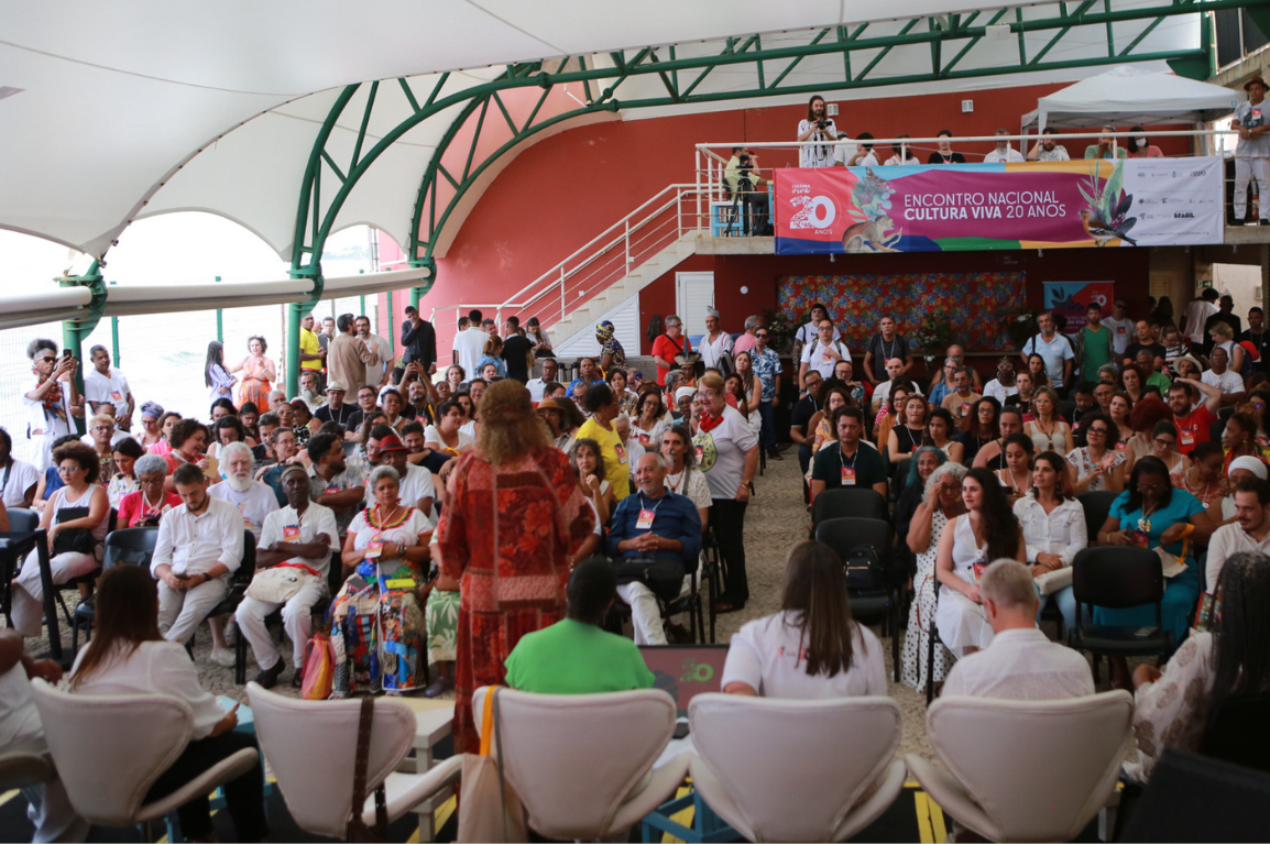 Evento termina neste sábado (6), com a presença da ministra Margareth Menezes