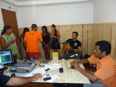 MS_Dourados - Radio FM Gideoes do Canaã.jpg