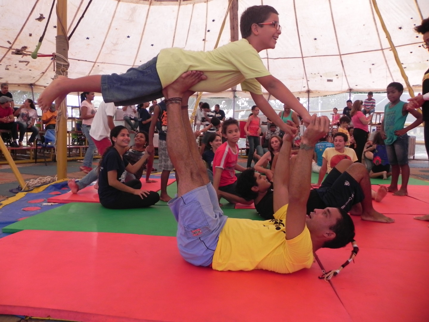 MT_Cuiabá - Escola de Circo Leite de Pedras.jpg