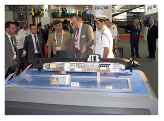 13/04/2012 - DEFESA - Em viagem à Índia, comitiva do Ministério da Defesa busca parcerias estrangeiras