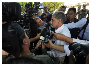 19/10/2012 - DEFESA - “População quer que outras operações Ágata aconteçam”, diz ministro Amorim
