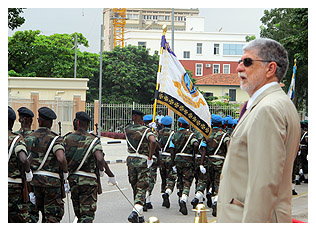Brasil ajudará Angola a estruturar sua indústria de Defesa