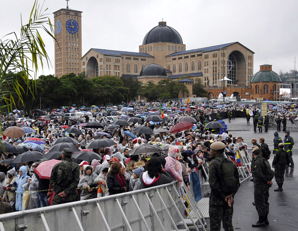 JMJ 2013: Integração entre Forças Armadas e órgãos de segurança garantiu sucesso de operação para visita do papa a Aparecida