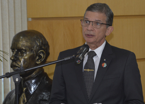 General Silva e Luna falou da responsabilidade em conduzir a Secretaria-Geral