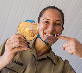 Iris Tang Sing, atleta militar já classificada para os Jogos Rio 2016