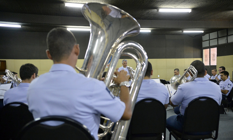 “Big band” e conjunto de música popular integram a Banda da Base Aérea de Brasília