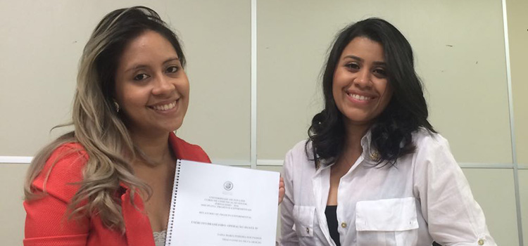 Acadêmicas de jornalismo, Taisa Maria Pereira dos Passos e Thalyanne da Silva Araújo