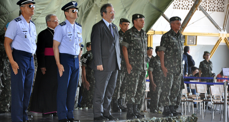 A solenidade ocorreu na Base Aérea de Recife e contou com a presença também do Arcebispo Militar do Brasil, Dom Fernando Guimarães