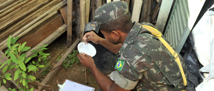 As visitas domiciliares dos efetivos das Forças Armadas serão acompanhadas de agentes de saúde