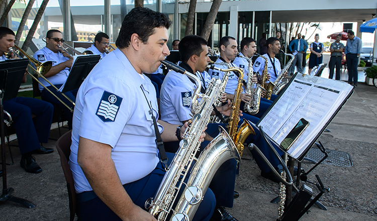 bandas_militares02.jpg