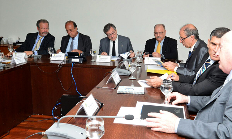 reunião entre ministros no Palácio do Planalto