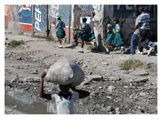 12/01/2011 - PLANALTO - Hati: um ano após terremoto, Brasil amplia ajuda humanitária e de segurança alimentar