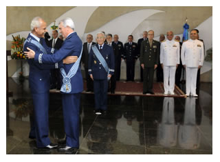 19/01/2012 - DEFESA - Brigadeiro Aprígio assume a chefia do Estado-Maior da Aeronáutica