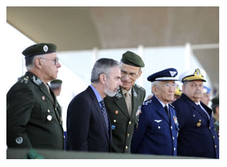 27/05/2011 - DEFESA - Peacekeepers receberam homenagem por trabalho em favor de um mundo fraterno