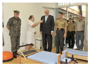 13/06/2011 - DEFESA - Ao inaugurar a Vila Verde dos Jogos Mundiais Militares, Jobim afirma que Brasil está preparado para grandes eventos