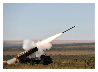 21/07/2011 - DEFESA - Governo estuda apoio a empresa estratégica no setor de defesa, afirma Jobim