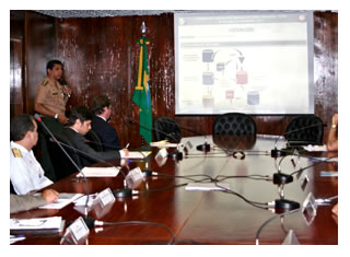 09/12/2011 - DEFESA - Cadastro de empresas de defesa pode ser integrado ao sistema de informações da Presidência
