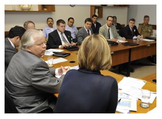 23/11/2011 - DEFESA - Comitê executivo do Plano Brasil Maior voltado ao setor de Defesa inicia atividades