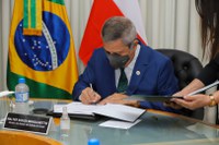 Defesa do Brasil e do Chile têm acordo de cooperação em Defesa Cibernética
