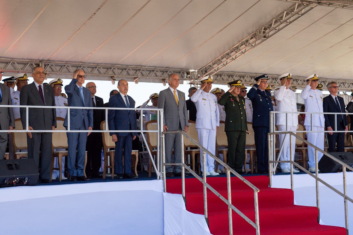 General Tomás Miné, novo comandante do Exército, é alvo de Ação