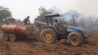 Forças Armadas enfrentam mais um dia de batalha contra as chamas no Pantanal