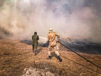 Militares combatem incêndios em novas regiões no Mato Grosso