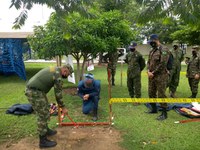 Militares fazem intercâmbio sobre desminagem humanitária na Colômbia