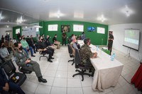 Ministro da Defesa acompanha ações da Verde Brasil 2, em Rondônia