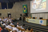 Ministro da Defesa e Comandantes debatem estratégias de defesa e apoiam participação social