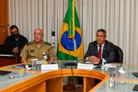 Ministro da Defesa promove videoconferência sobre o Projeto Amazônia Conectada