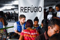 Refugiados venezuelanos recebem atendimento humanitário no Brasil