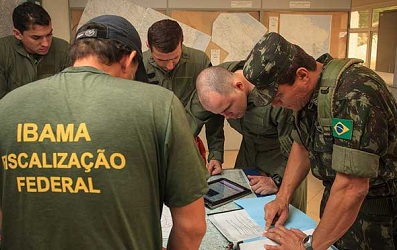 Militares das Forças Armadas e agentes de outros órgãos estatais têm atuado em conjunto na proteção das fronteiras