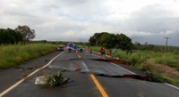 Chuvas fortes causam interdição na BR-020 no Oeste da Bahia