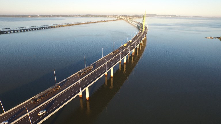 Aérea Ponte de Laguna