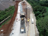 DNIT executa última fase das obras de pavimentação e adequação da BR-163/SC